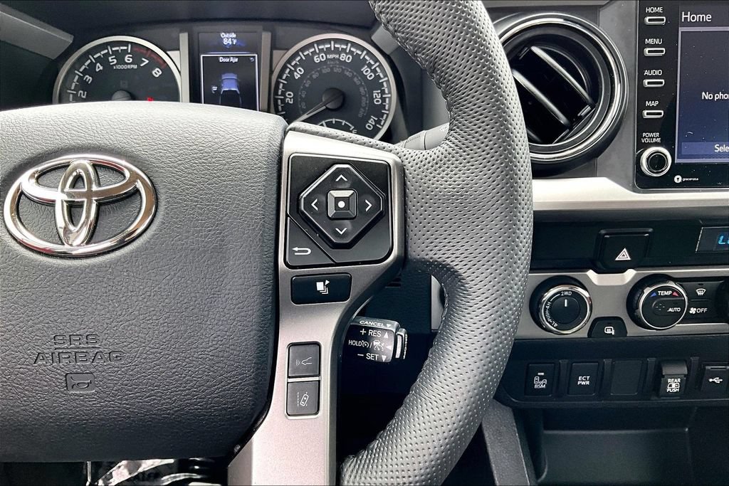 Used 2023 Toyota Tacoma SR5 w/ Technology Package AWD/4WD image 19