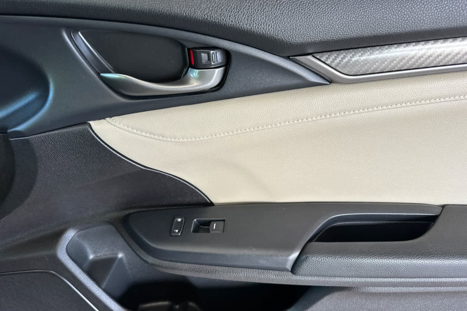 Used 2019 Honda Civic Sport Touring image 18
