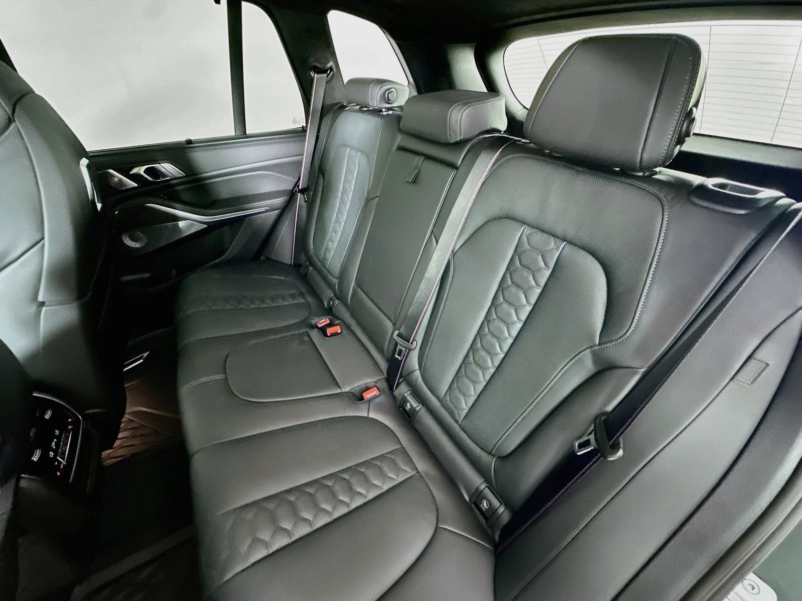 New 2026 BMW X5 M Competition w/ Executive Package AWD/4WD image 35