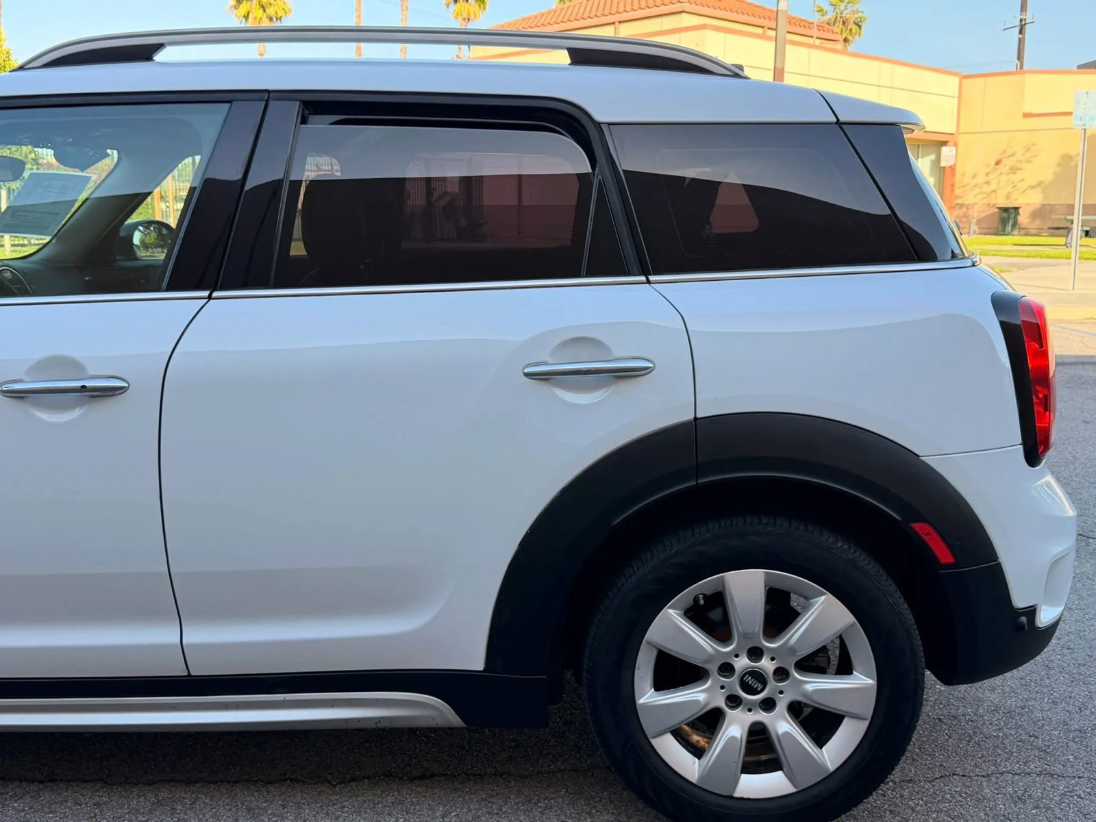 Used 2018 MINI Cooper Countryman FWD image 39