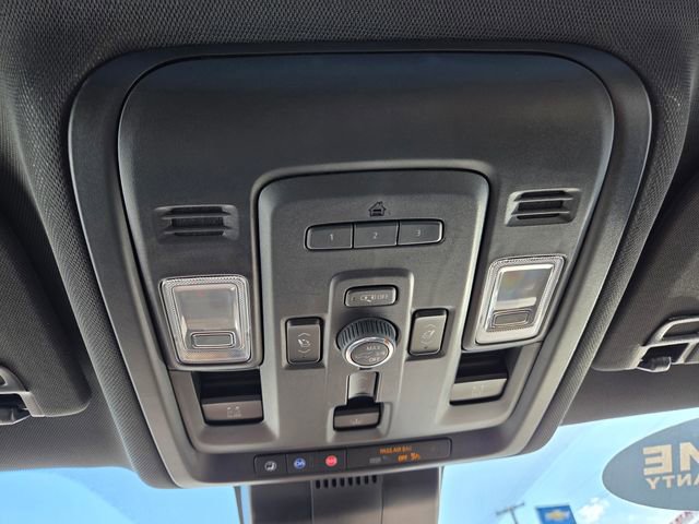 Used 2023 Chevrolet Tahoe High Country image 38