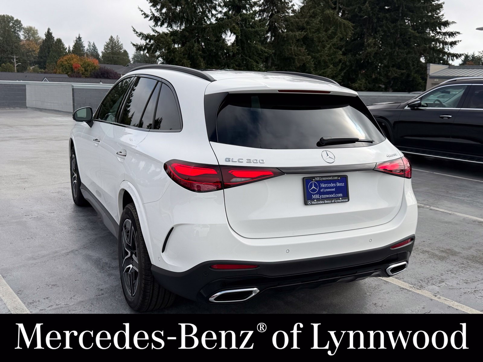 New 2027 Mercedes-Benz GLC 300 4MATIC image 8