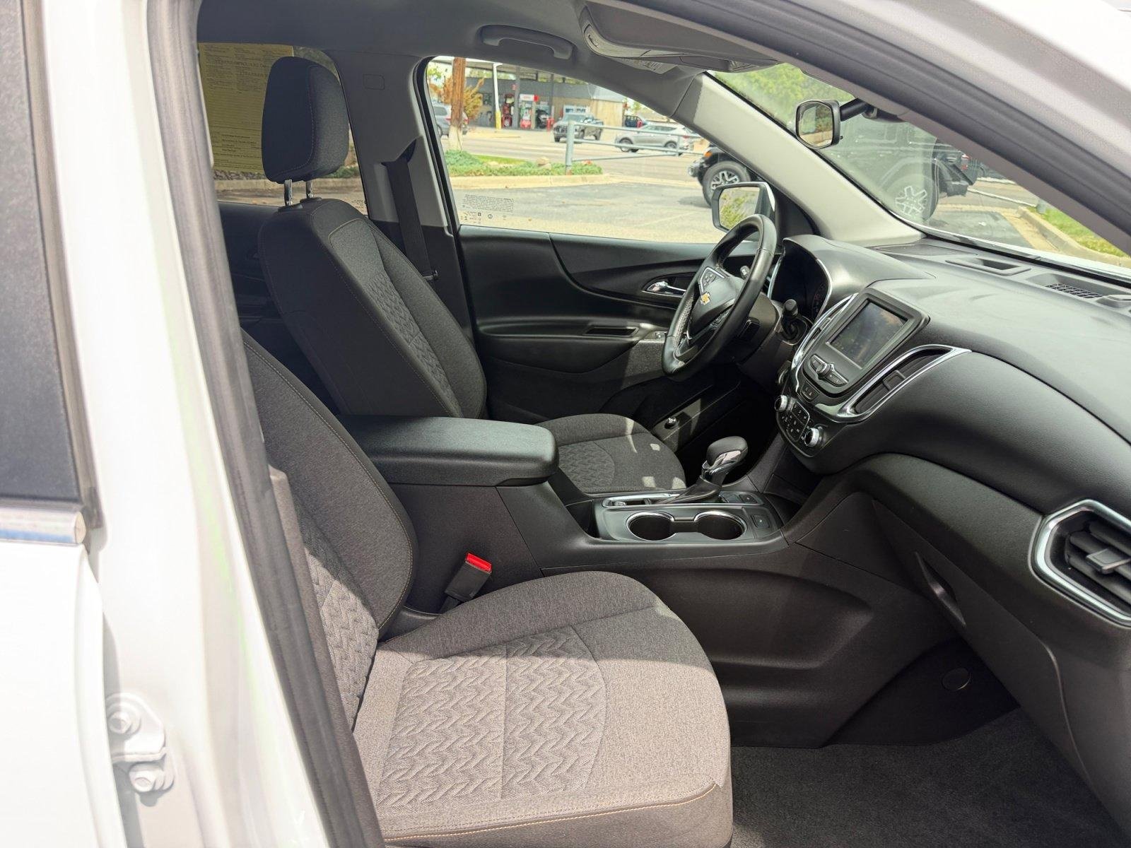 Used 2024 Chevrolet Equinox LT AWD/4WD image 19