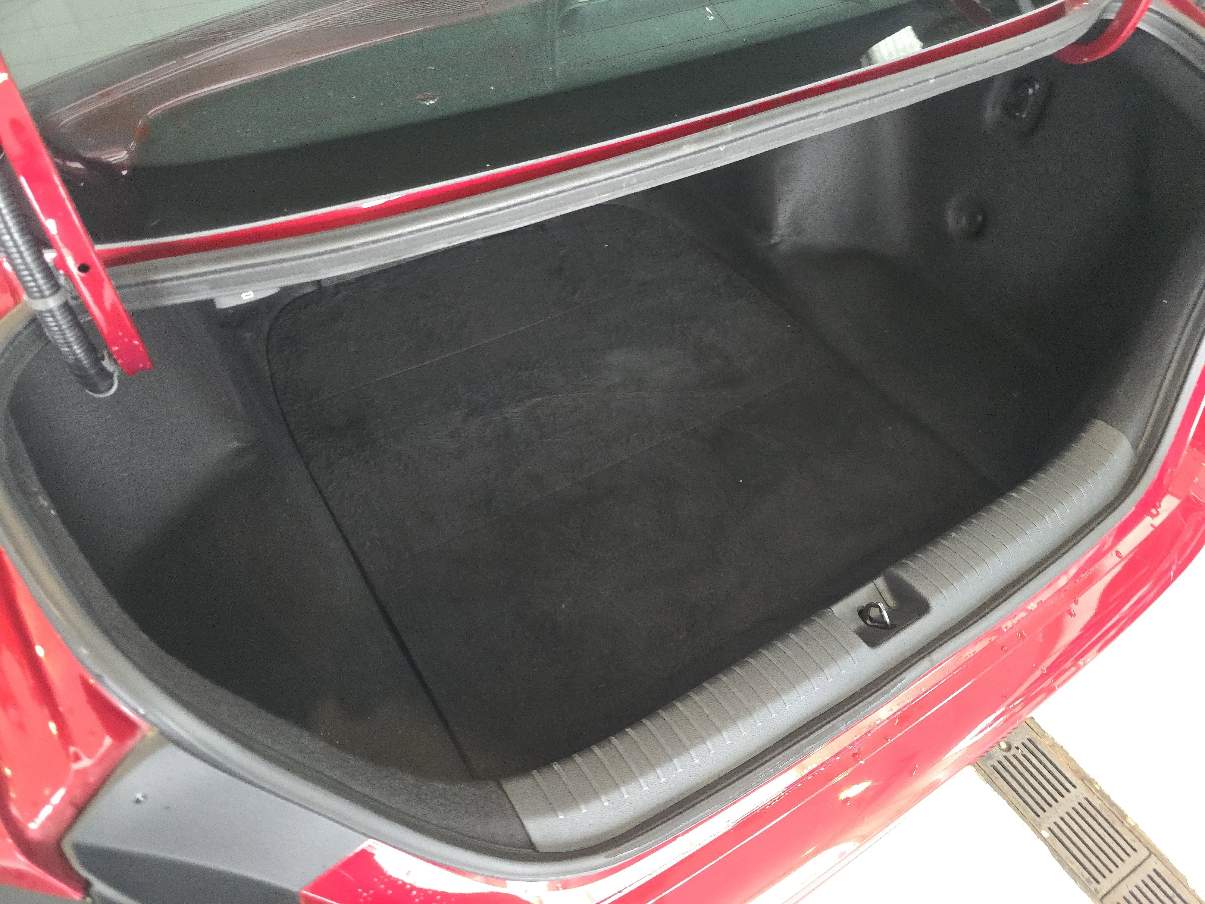 Used 2025 Honda Accord Sport image 29