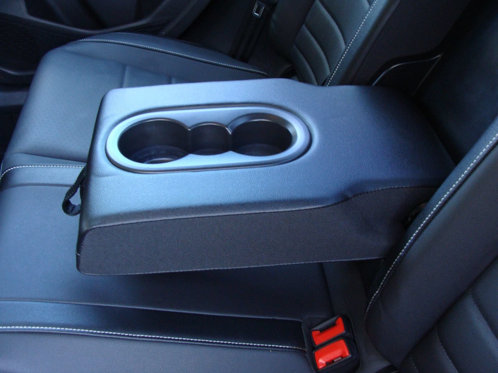 Used 2022 Volkswagen Jetta SE FWD image 14