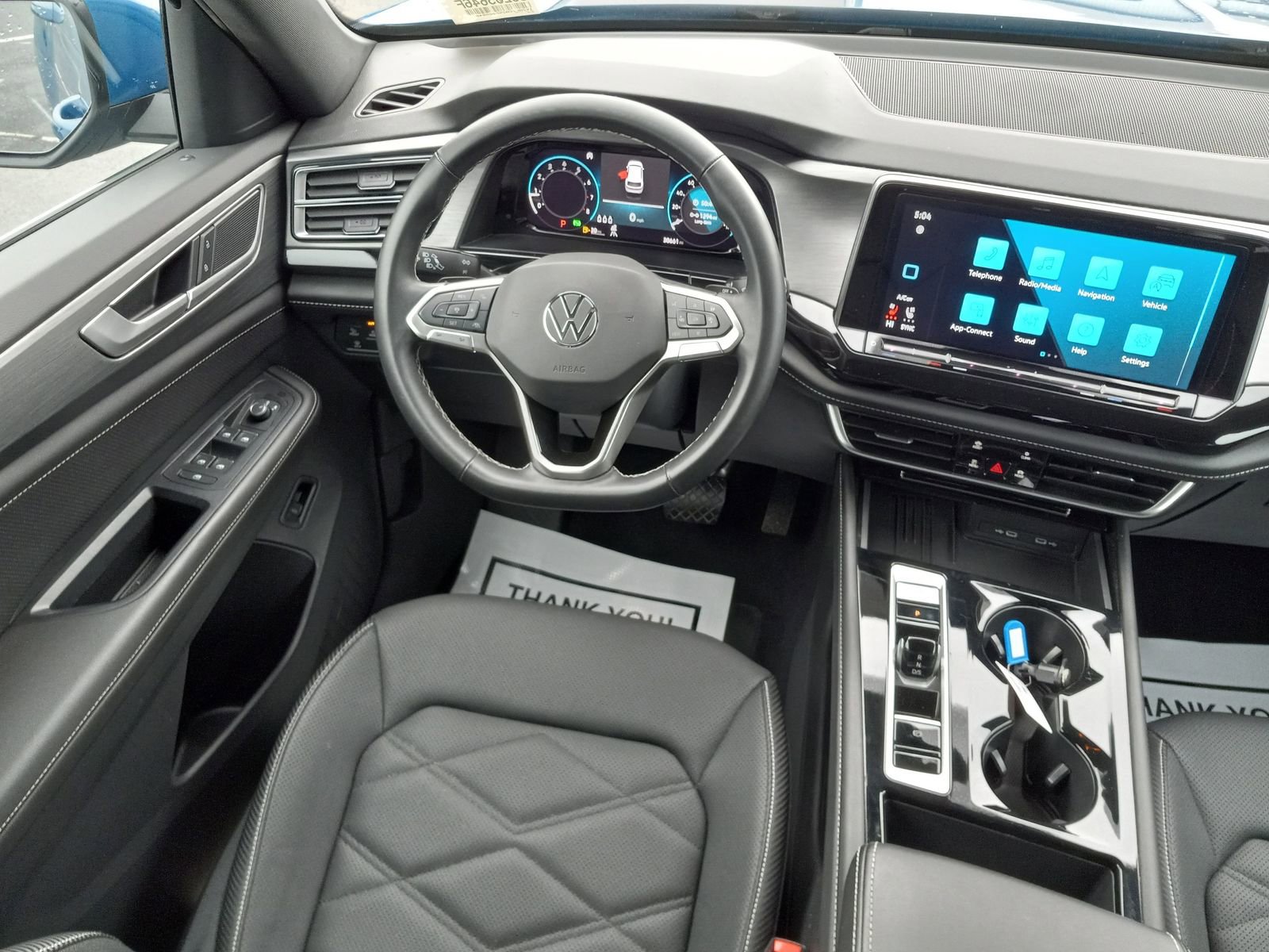 Used 2025 Volkswagen Atlas Cross Sport SE image 16