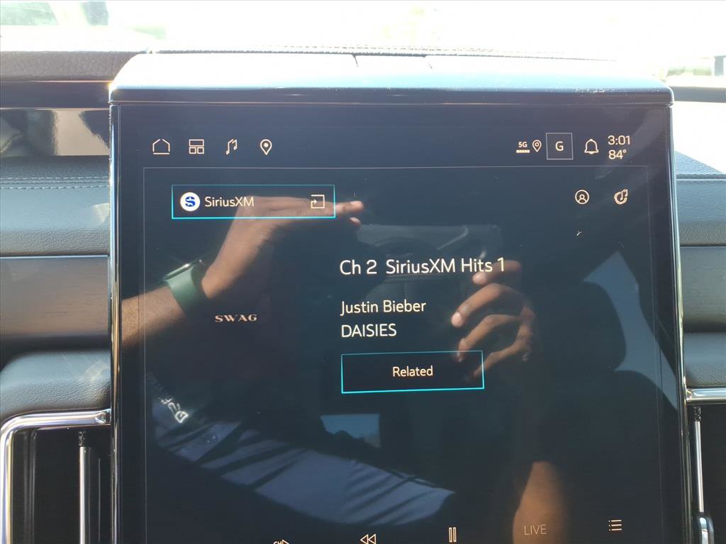 New 2026 GMC Yukon Denali w/ Sun & Power Step Package image 14