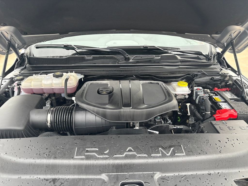 Used 2025 RAM 1500 Laramie image 26