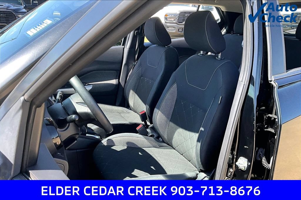 Used 2018 Nissan Kicks SV FWD image 26