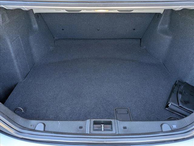 Used 2004 Mercedes-Benz C 230 Sedan image 6