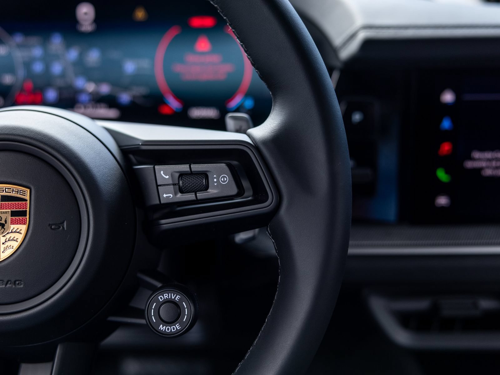 New 2026 Porsche Cayenne Coupe AWD/4WD image 48