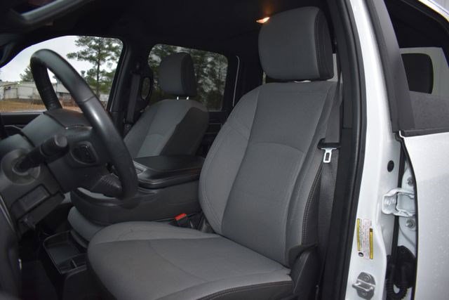 Used 2024 RAM 2500 Big Horn AWD/4WD image 25