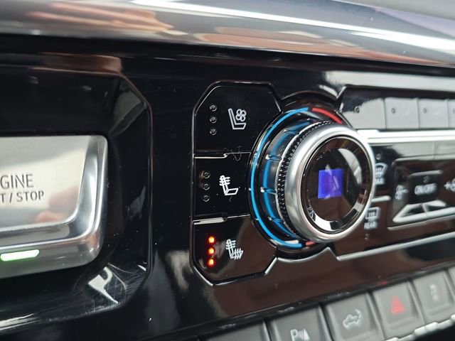 Used 2024 GMC Sierra 2500 Denali Ultimate image 18