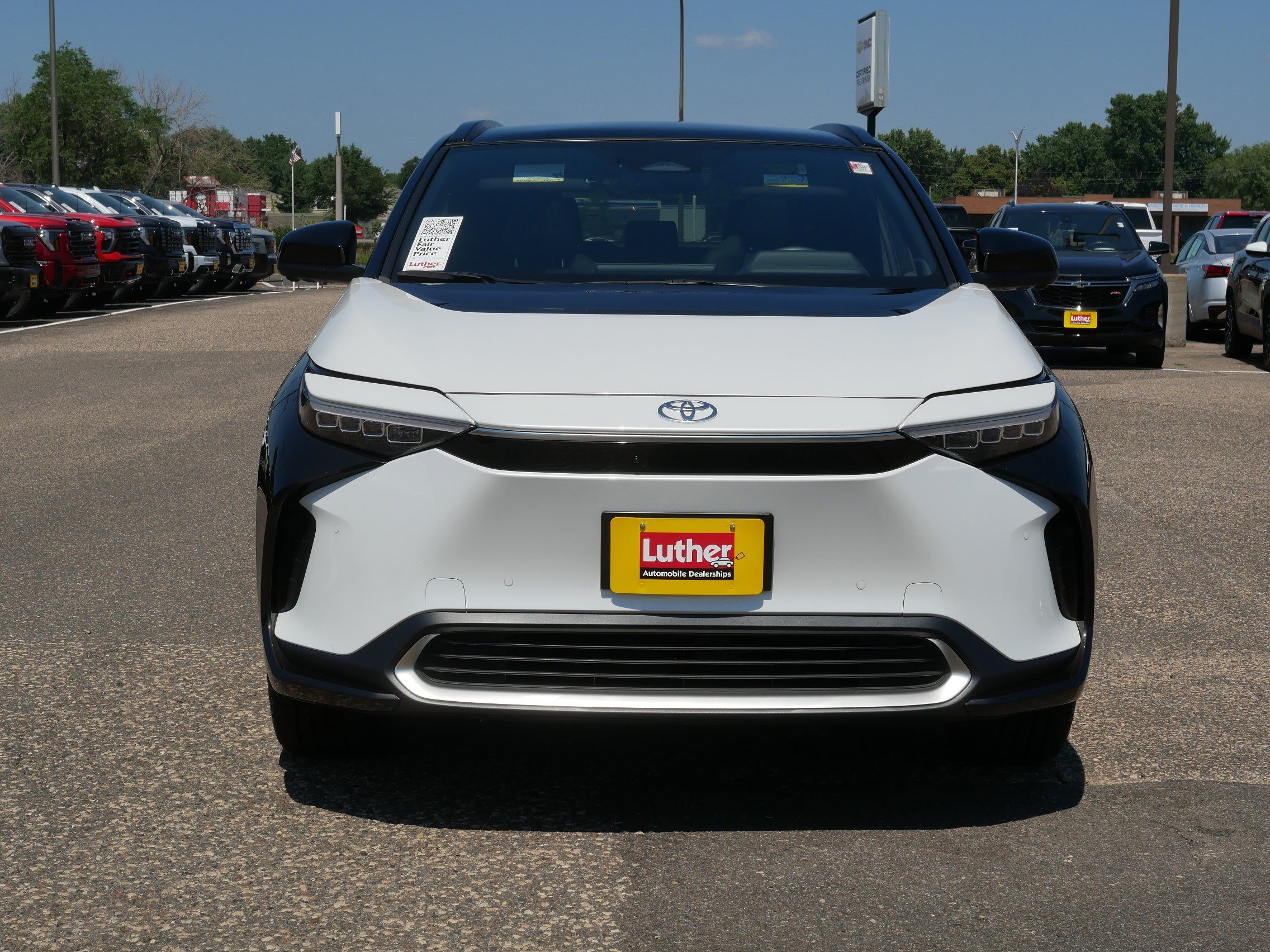 Used 2023 Toyota bZ4X AWD w/ Weather Package video 2