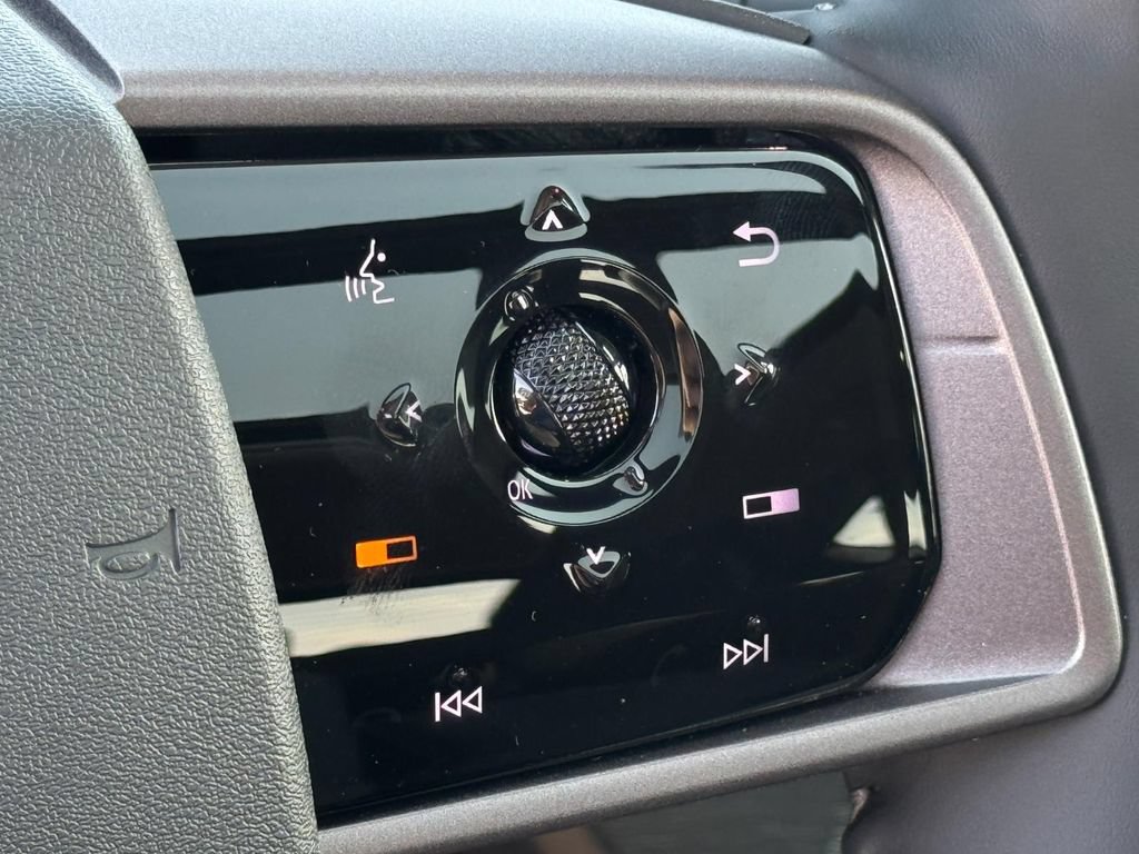 New 2025 Nissan Murano SL AWD/4WD image 17