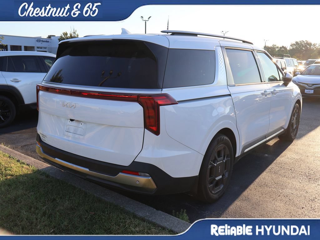 Used 2025 Kia Carnival SX FWD image 23