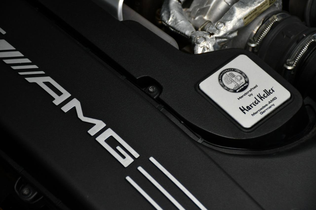 Used 2015 Mercedes-Benz C 63 AMG S image 17