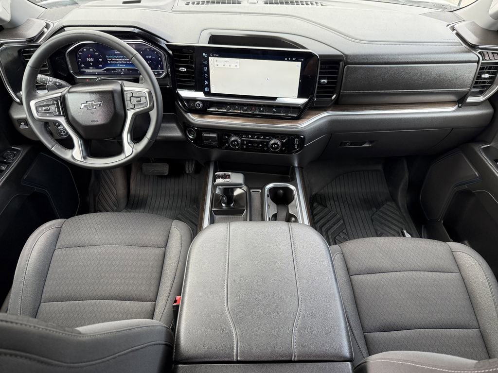 Used 2024 Chevrolet Silverado 1500 LT Trail Boss w/ Protection Package image 12