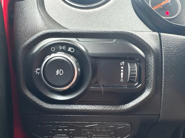 Used 2026 Jeep Wrangler Sport AWD/4WD image 11