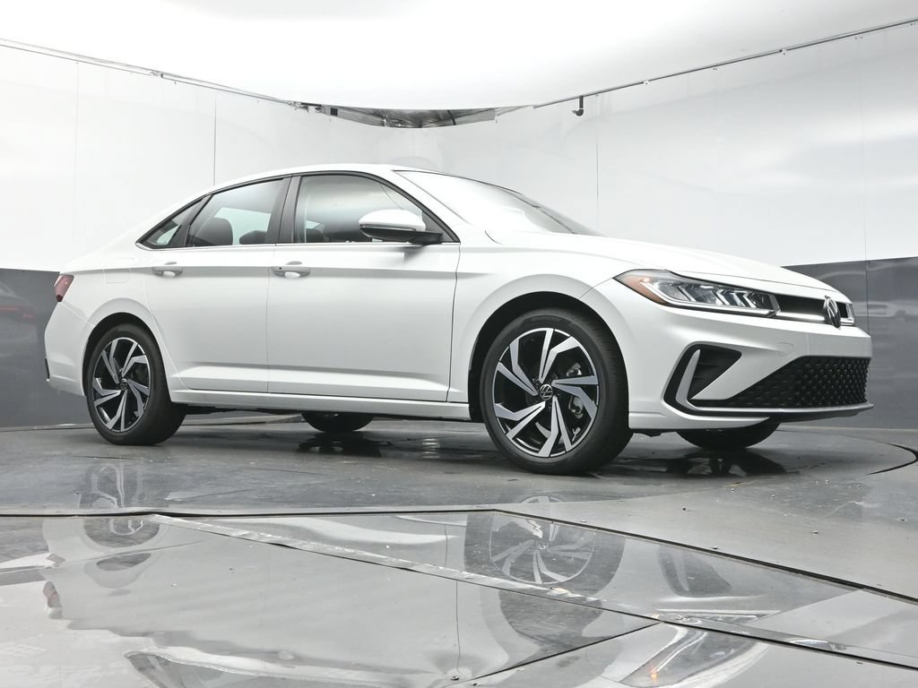 New 2026 Volkswagen Jetta SEL FWD image 41
