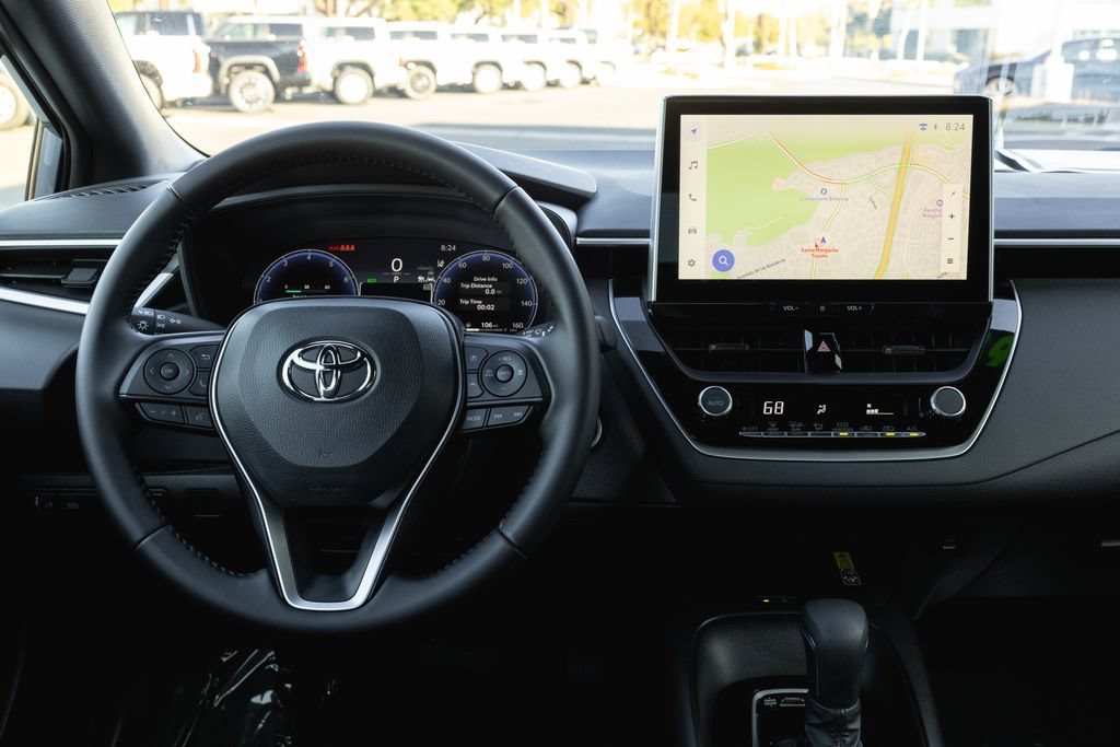 Used 2026 Toyota Corolla SE w/ SE Package FWD image 25