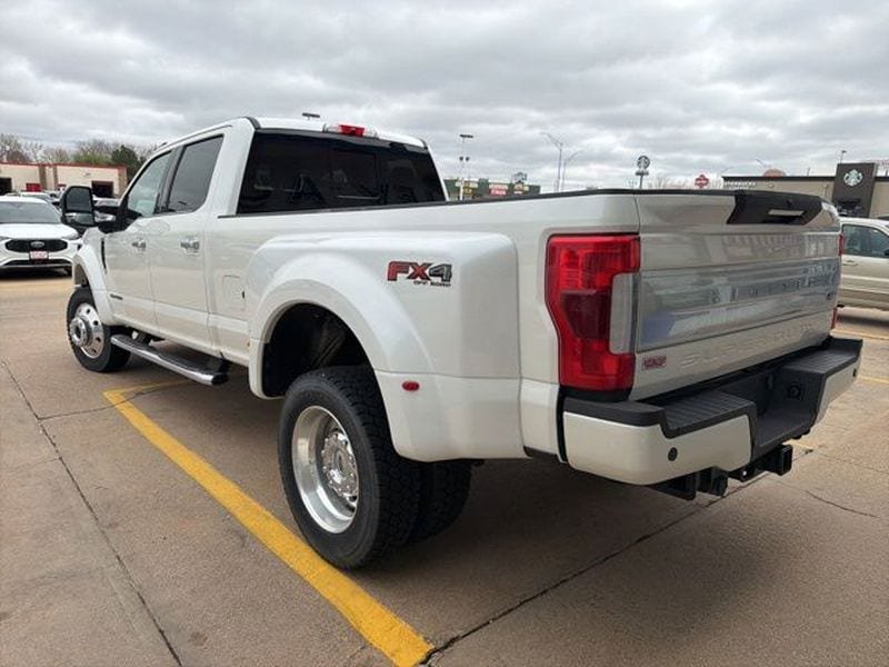 Used 2019 Ford F450 Limited AWD/4WD image 9