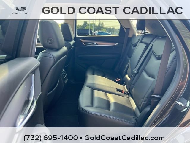 Used 2017 Cadillac XT5 Luxury w/ Driver Awareness Package FWD image 13
