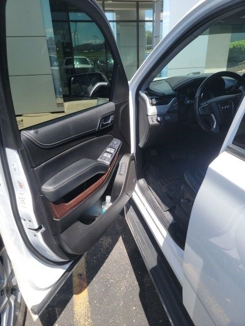 Used 2020 GMC Yukon SLT AWD/4WD image 12