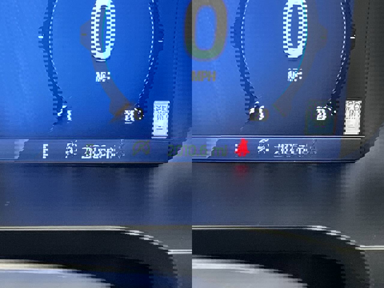 New 2025 Ford F150 XLT w/ Equipment Group 302A MID image 15