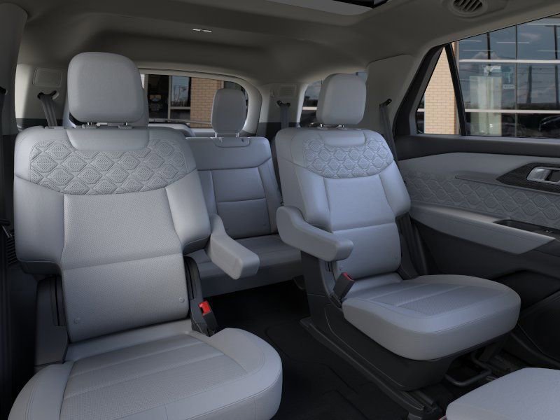 New 2026 Ford Explorer Platinum AWD/4WD image 12