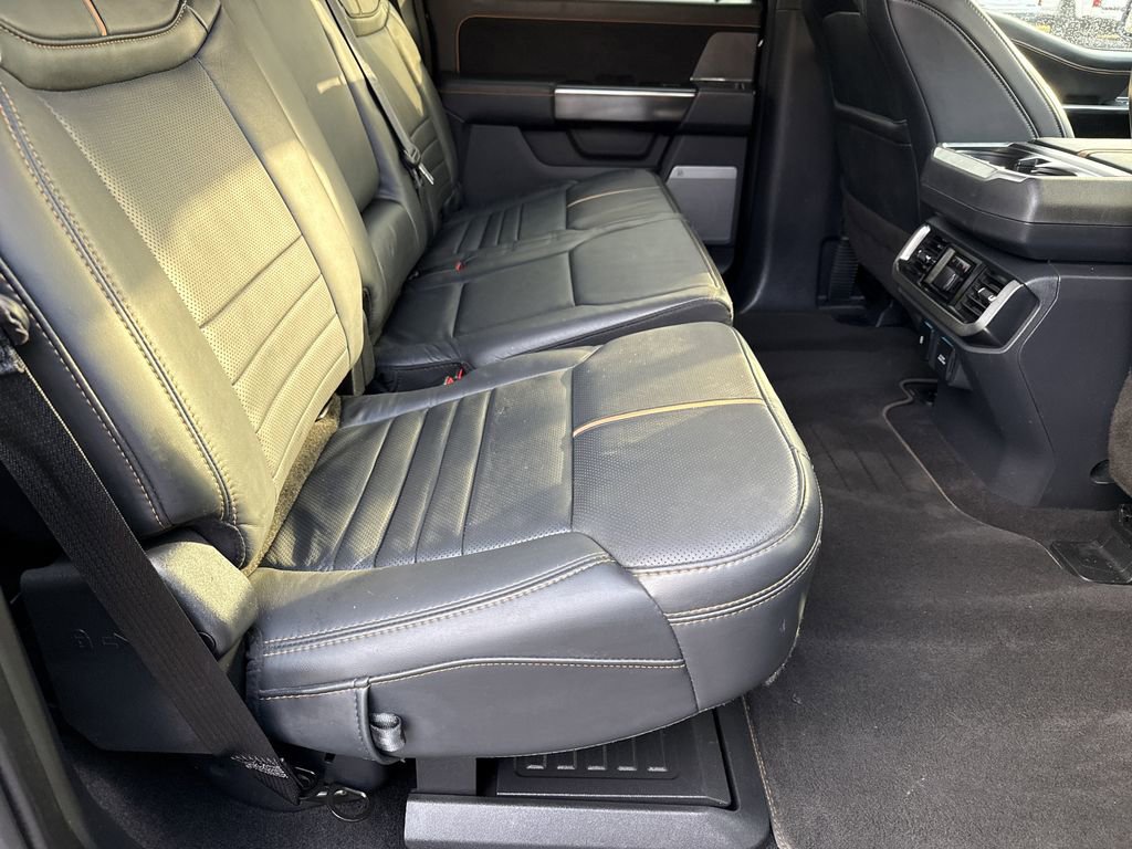 Used 2023 Ford F150 Platinum image 15