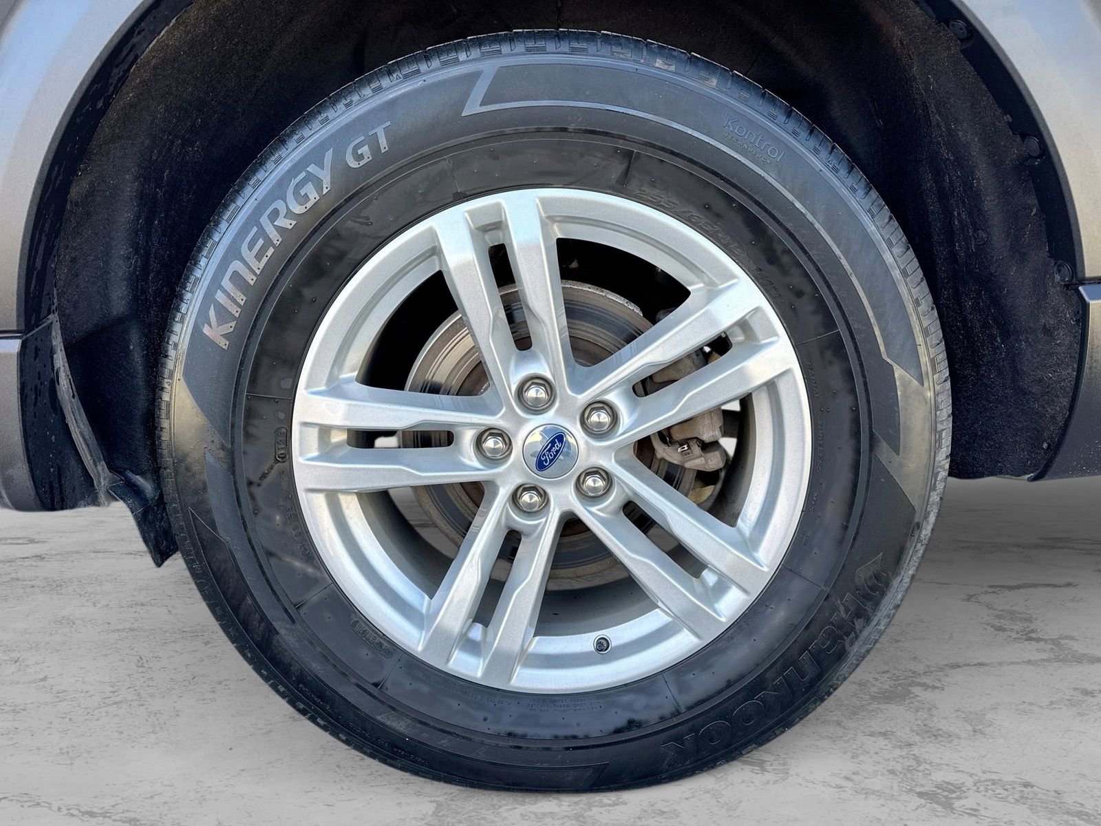 Certified 2023 Ford Explorer XLT image 13