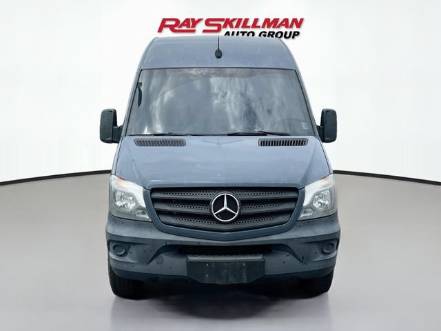 Used 2018 Mercedes-Benz Sprinter 2500 image 2