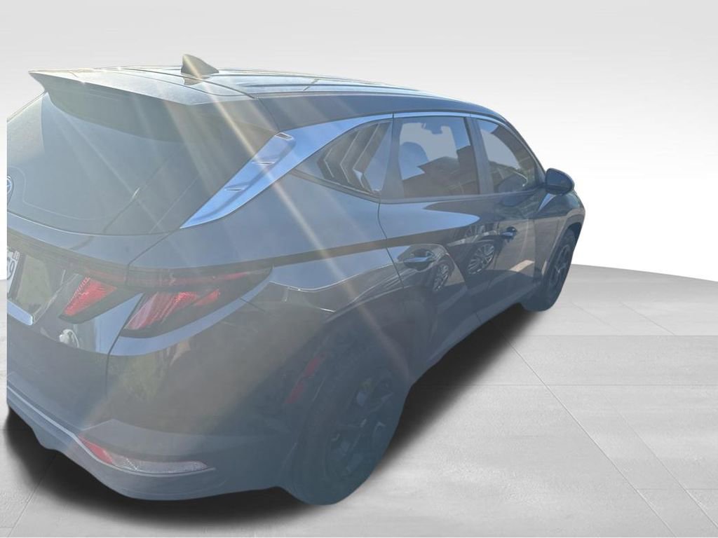 Used 2024 Hyundai Tucson SE image 4