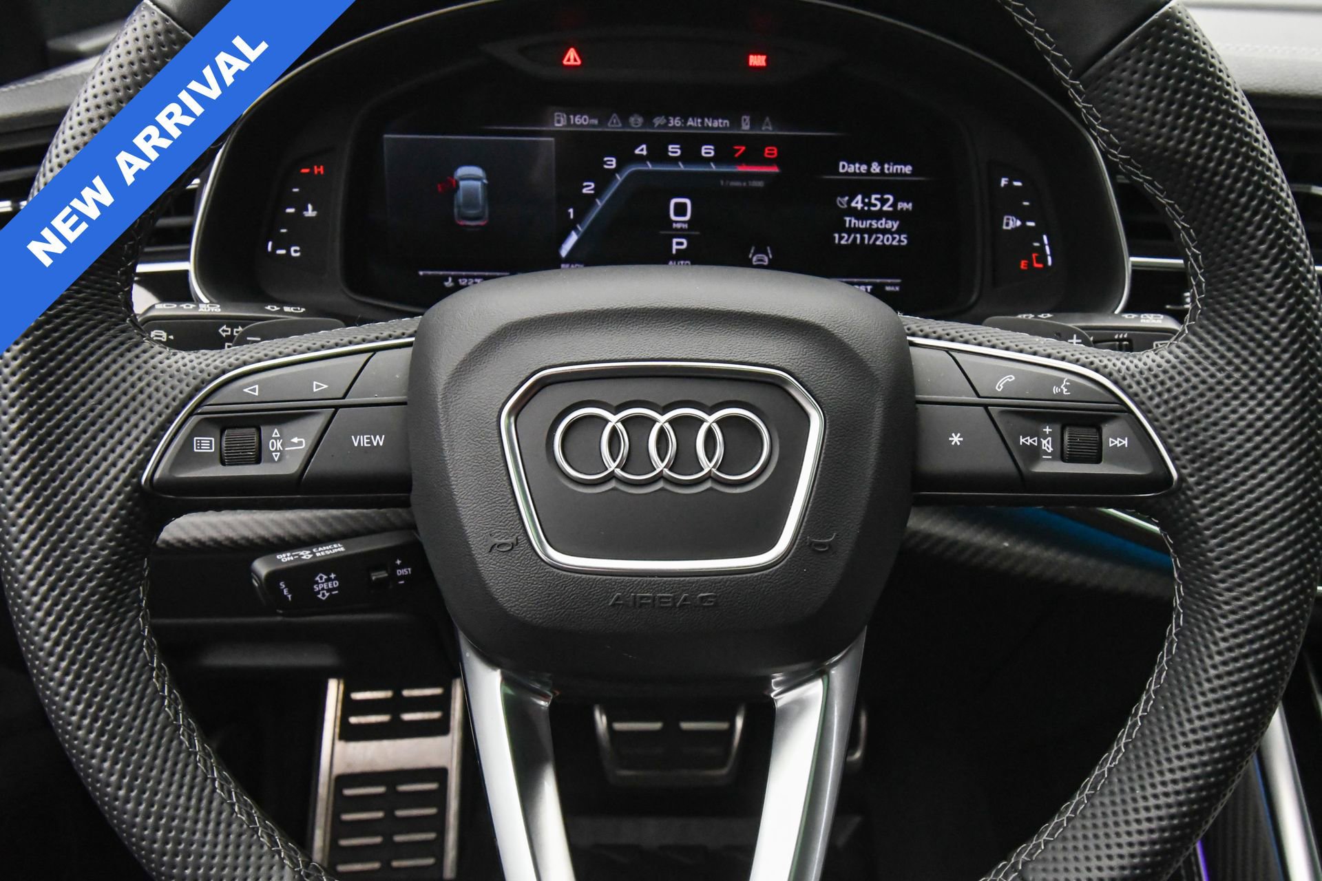 Used 2024 Audi SQ8 Premium Plus w/ Executive Package image 36