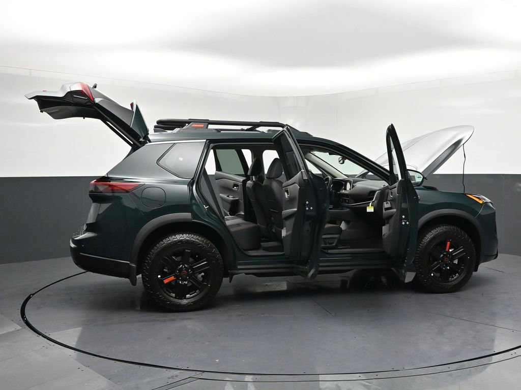 New 2026 Nissan Rogue SV w/ Rock Creek Premium Package AWD/4WD image 34