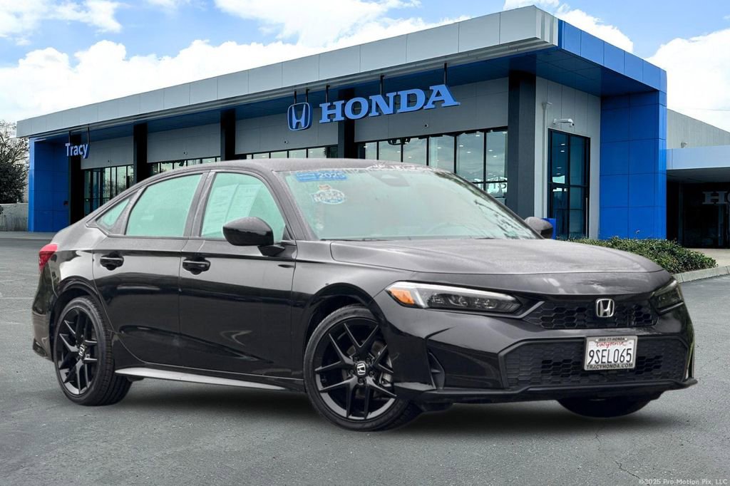 Used 2025 Honda Civic Sport image 1