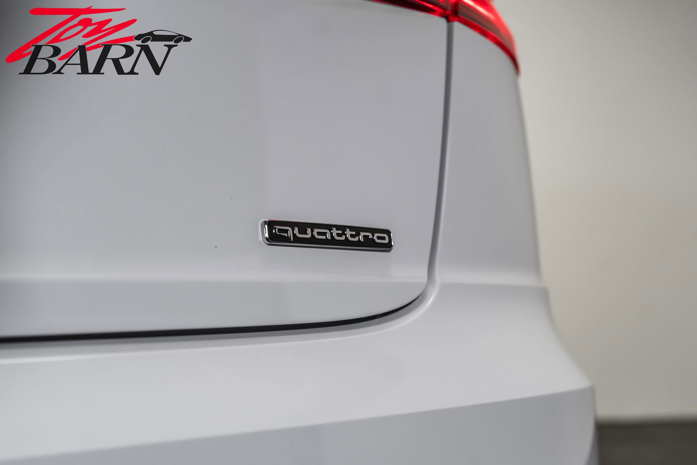 Used 2023 Audi Q8 Prestige image 13