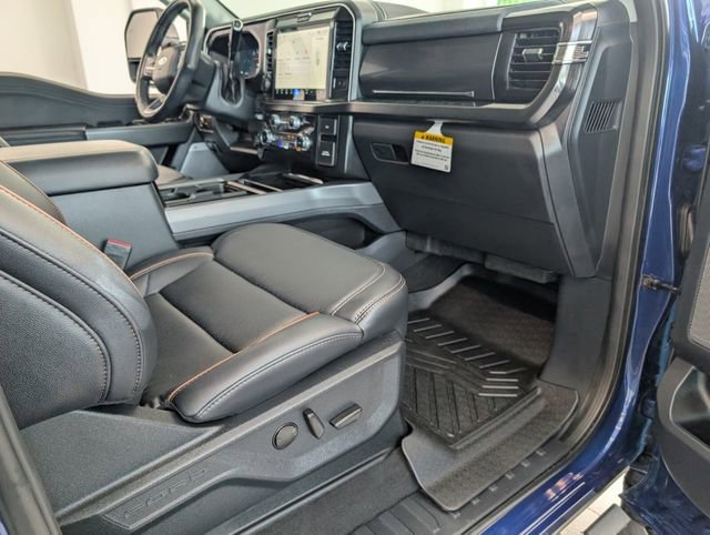 Used 2026 Ford F250 Lariat w/ Black Appearance Package image 16