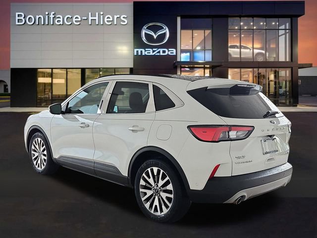 Used 2021 Ford Escape Titanium FWD image 3