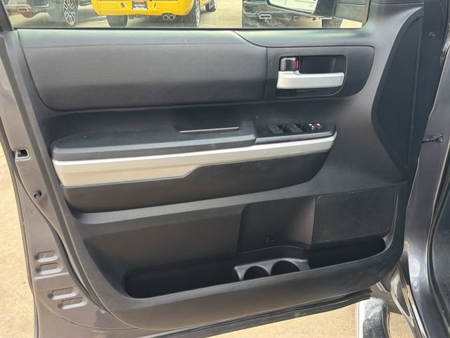Used 2017 Toyota Tundra SR5 image 18