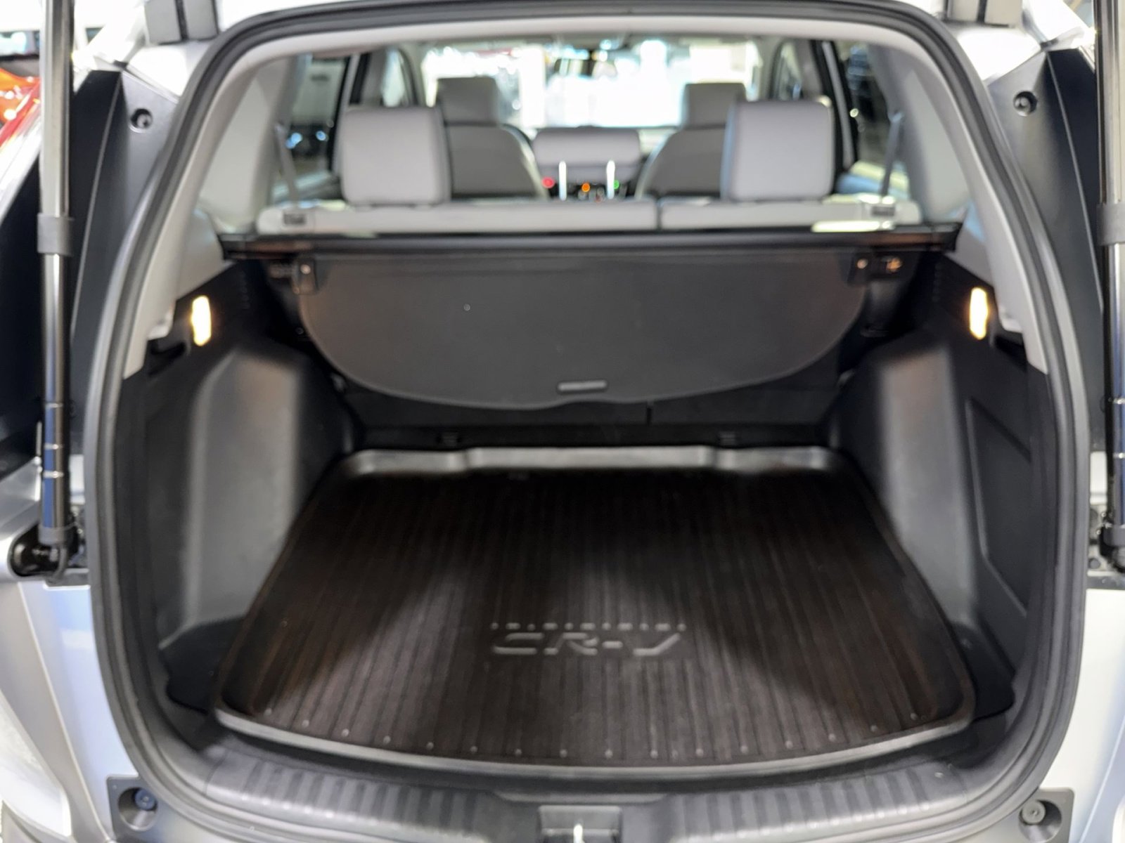 Used 2022 Honda CR-V Touring image 31