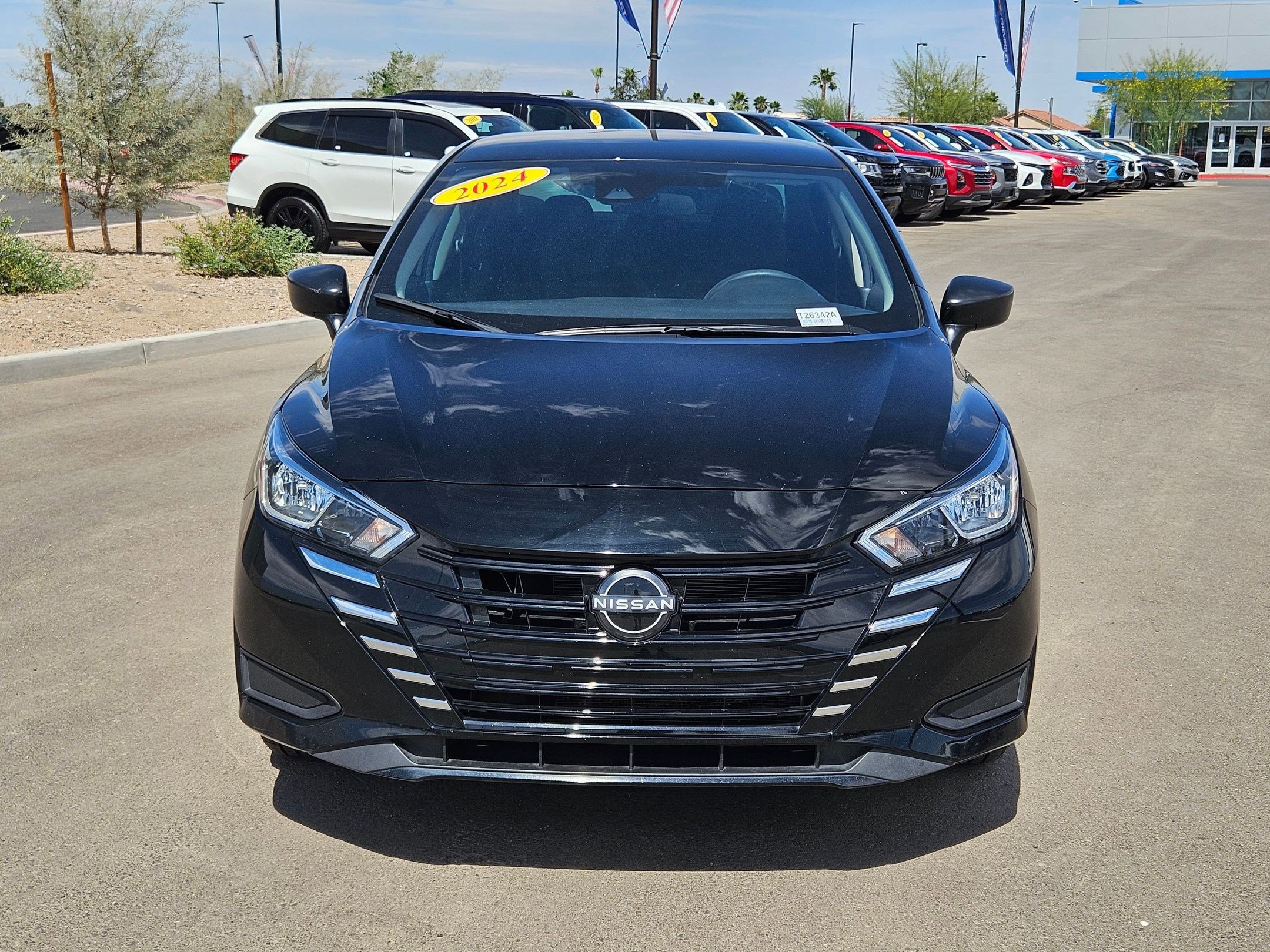 Used 2024 Nissan Versa S FWD image 8