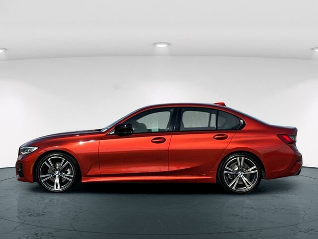 Used 2021 BMW 330i xDrive Sedan w/ M Sport Package AWD/4WD image 3
