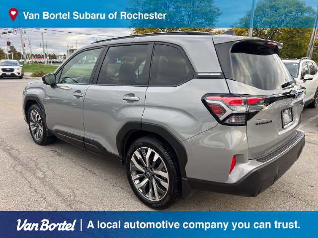 Certified 2025 Subaru Forester Touring AWD/4WD image 4