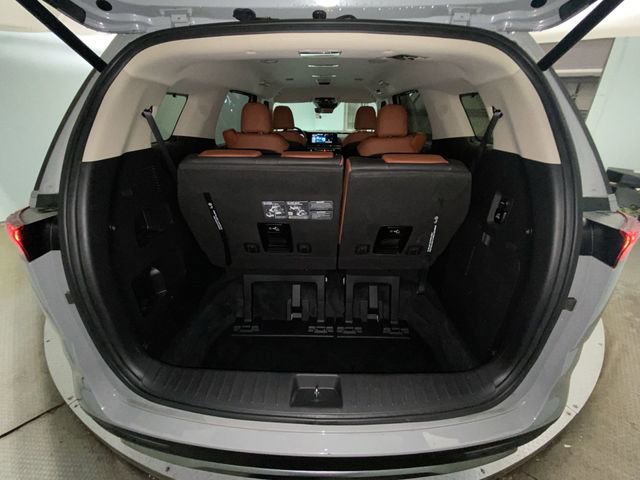Used 2024 Kia Carnival SX FWD image 24