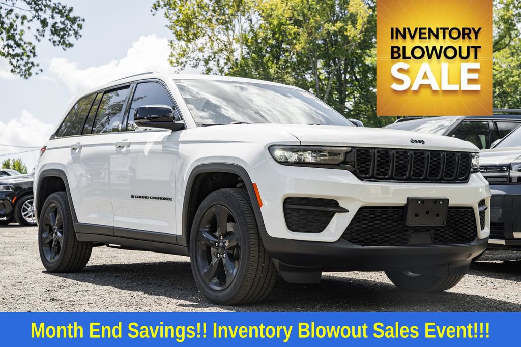 Used 2022 Jeep Grand Cherokee Altitude