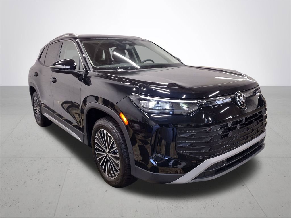 New 2025 Volkswagen Tiguan S image 4