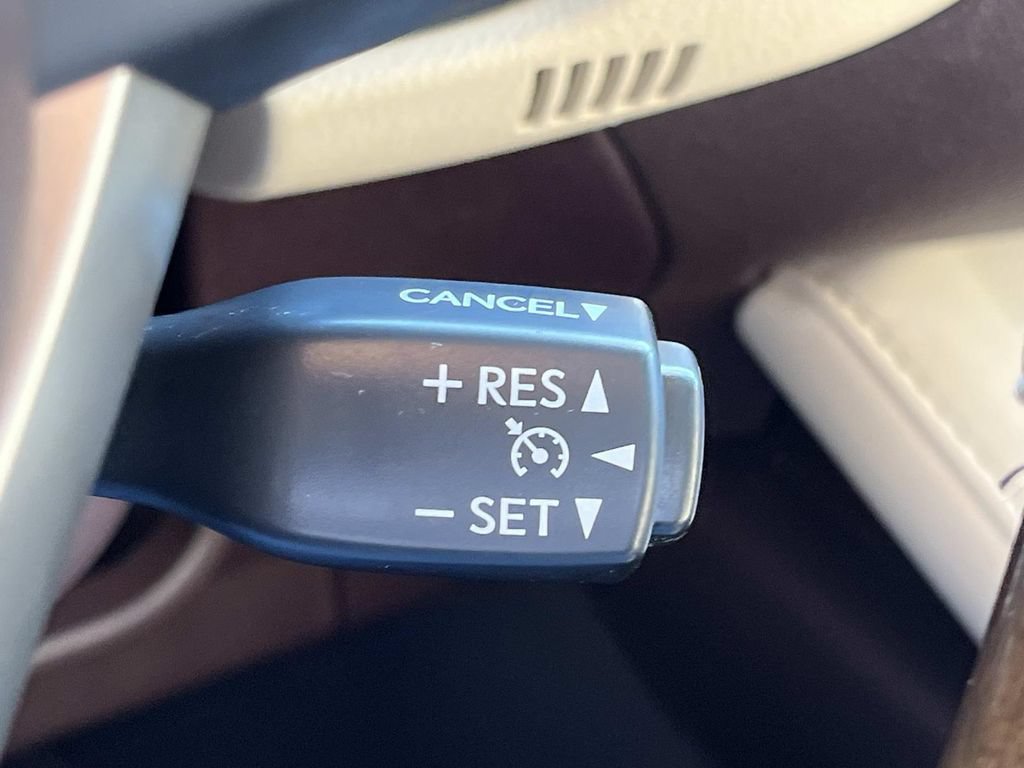 Used 2016 Lexus ES 350 w/ Navigation System Package FWD image 45