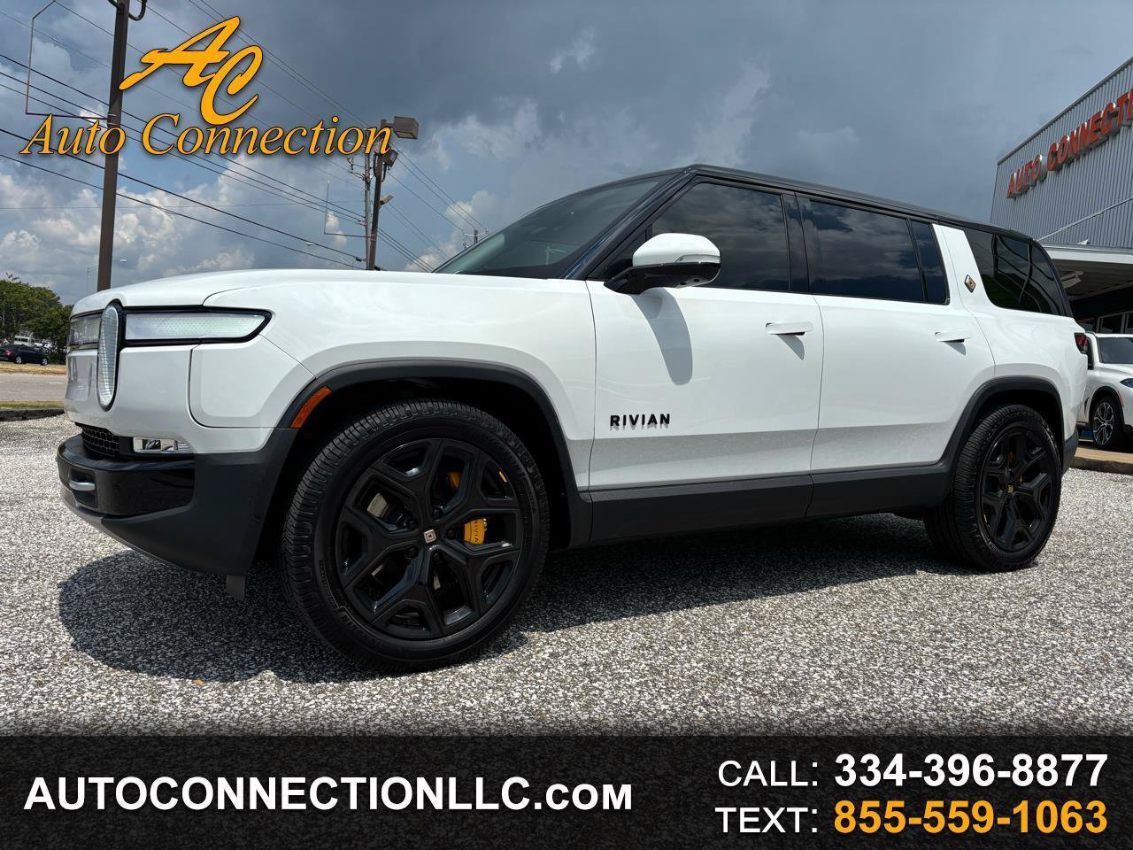 Used 2024 Rivian R1S Adventure